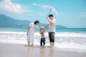universal life insurance pros and cons